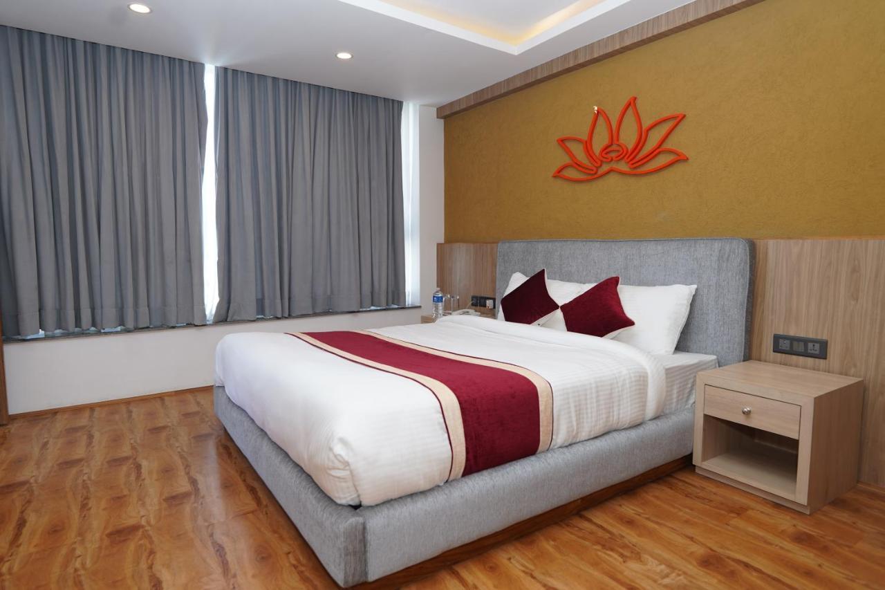 Lotus Club Boutique Hotel Kathmandu Ngoại thất bức ảnh
