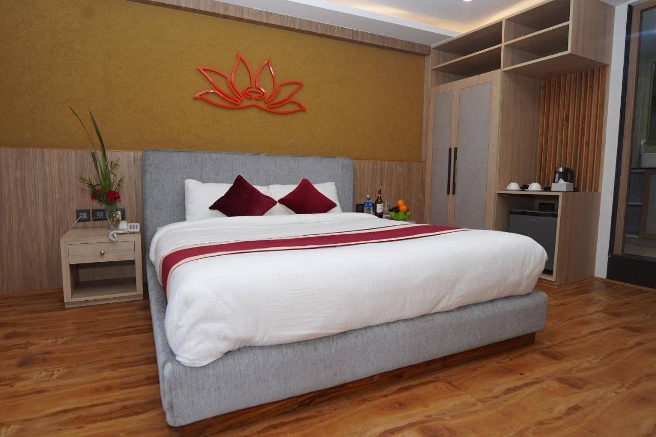 Lotus Club Boutique Hotel Kathmandu Ngoại thất bức ảnh
